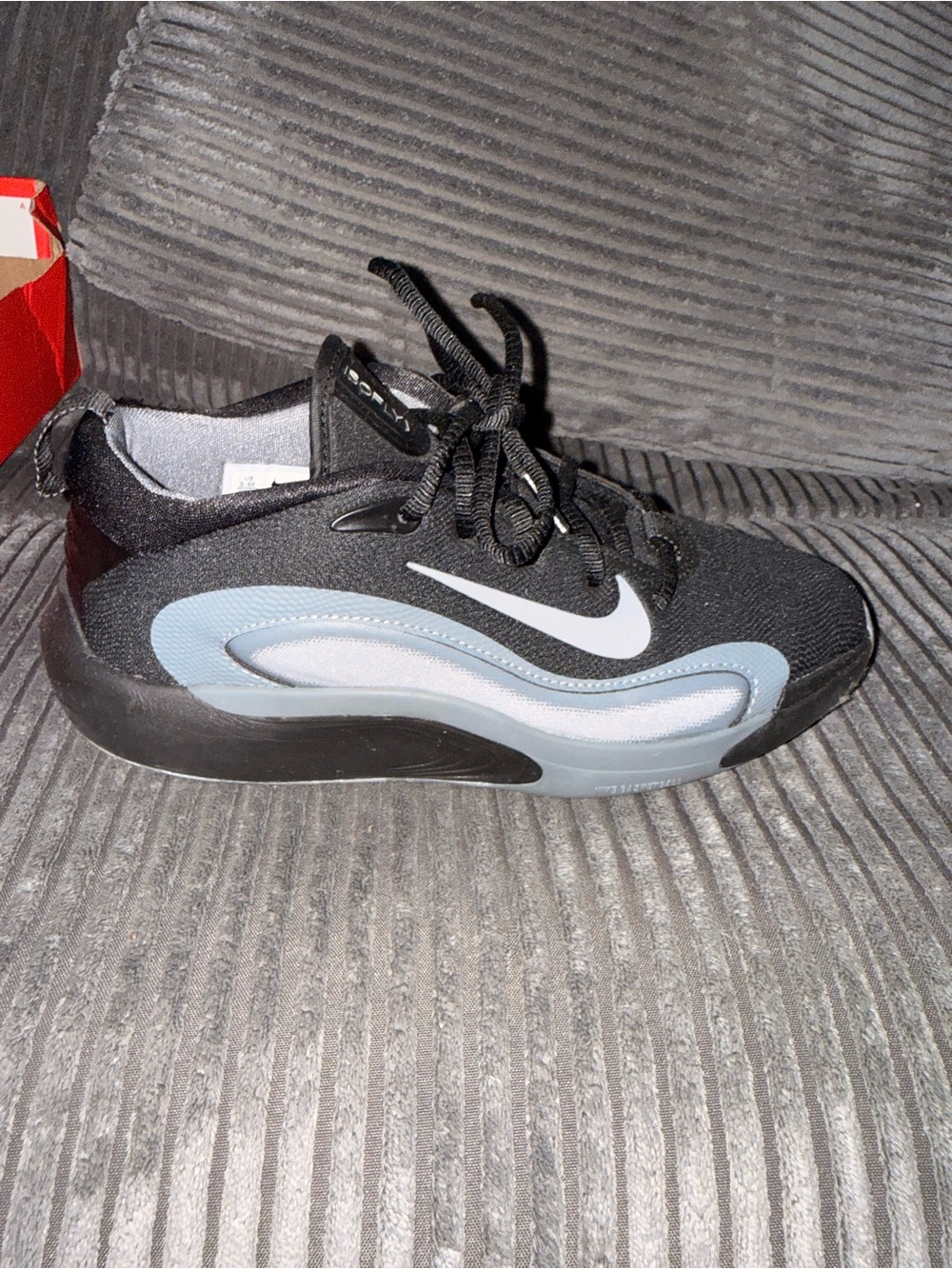 Black and cool grey Nike IsoFly basketball shoe 5.5 youth 7 Women